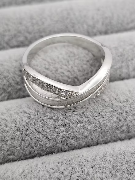 Sterling Silver Infinity Wave CZ Ring