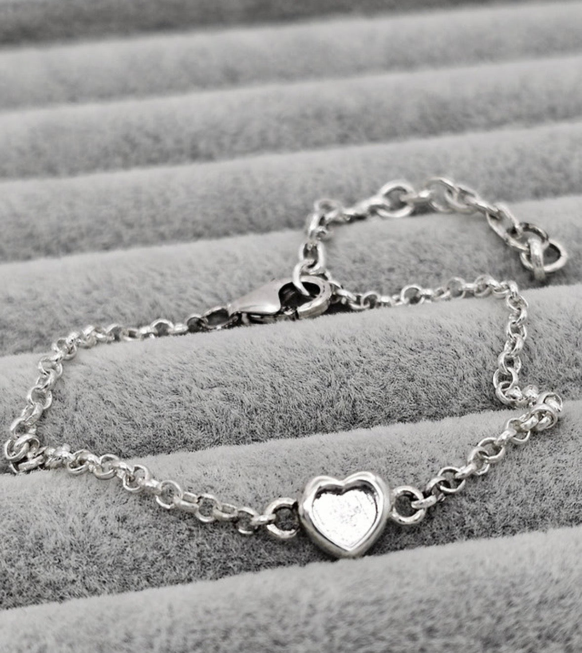 Sterling Silver Mini Heart Bracelet