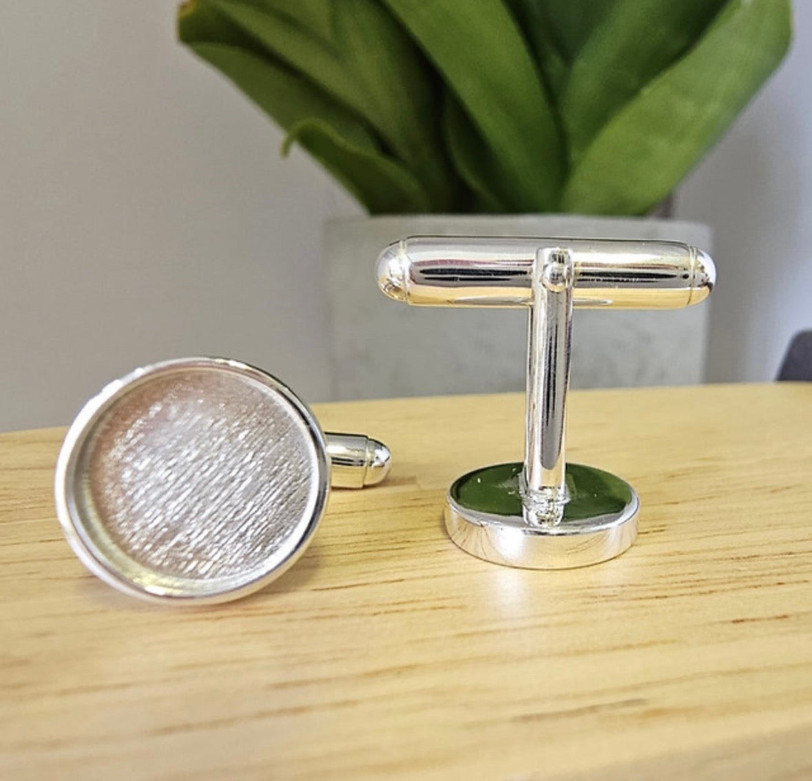 Men’s Round Cufflinks