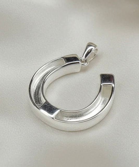 Sterling Silve Horseshoe Keepsake Pendant